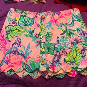 Lilly Pulitzer Skort. Size 10. Mermaid Print.